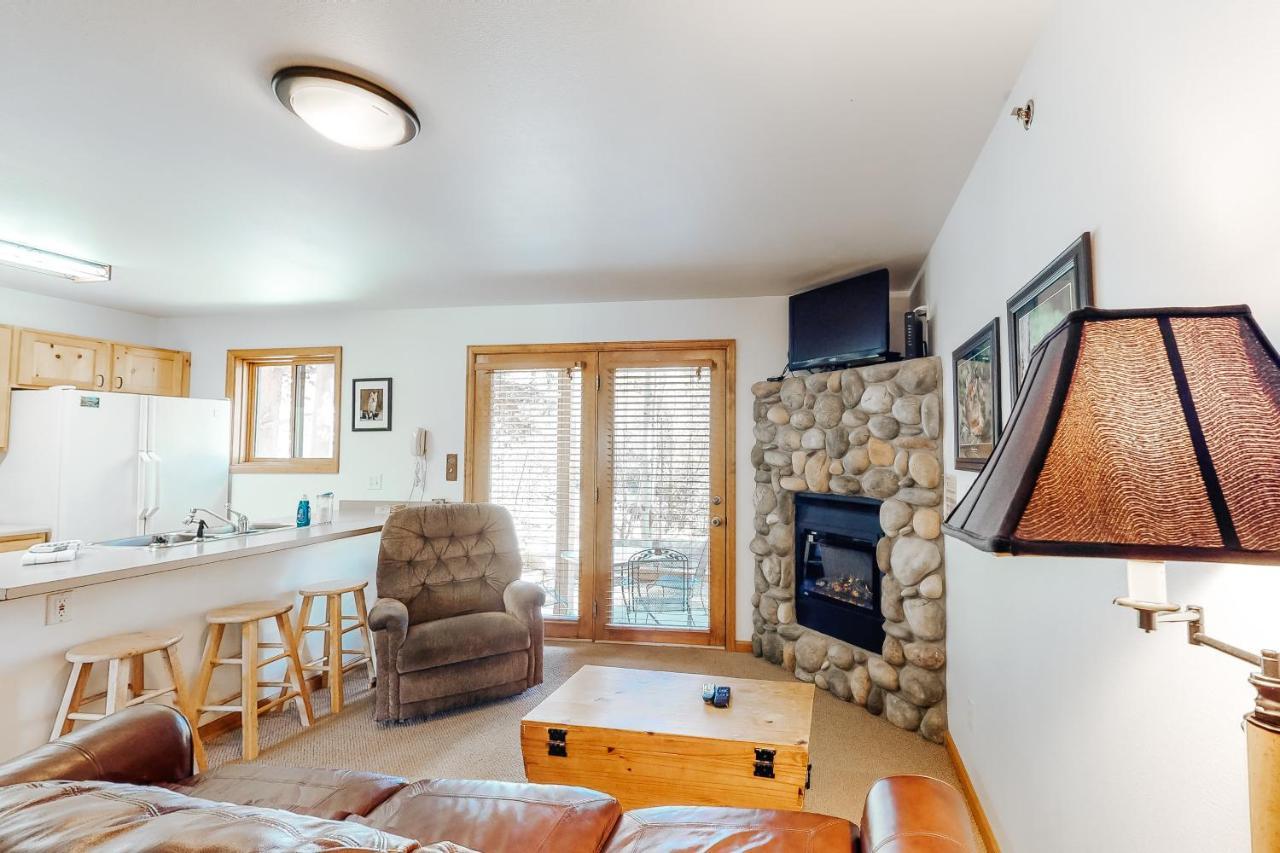 Riverview Condos グランドレイク エクステリア 写真