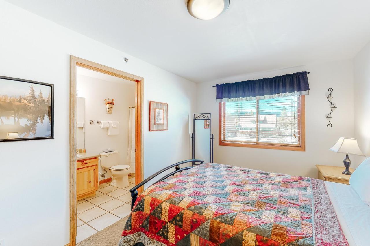 Riverview Condos グランドレイク エクステリア 写真