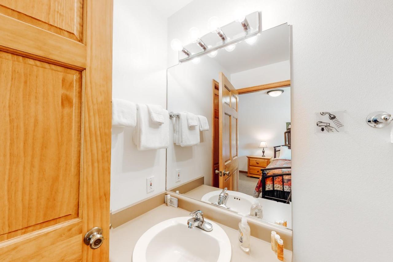 Riverview Condos グランドレイク エクステリア 写真