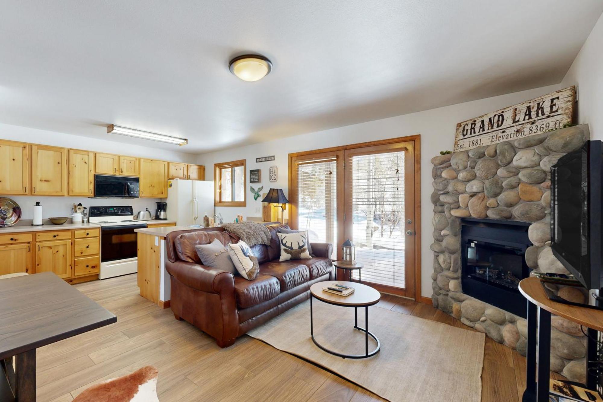 Riverview Condos グランドレイク 部屋 写真