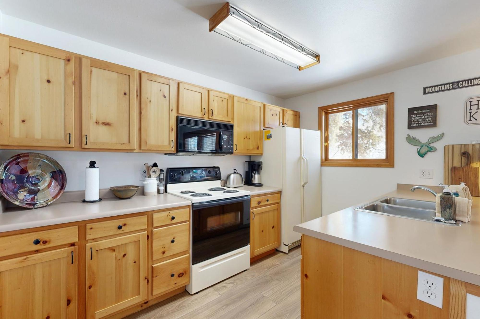 Riverview Condos グランドレイク 部屋 写真