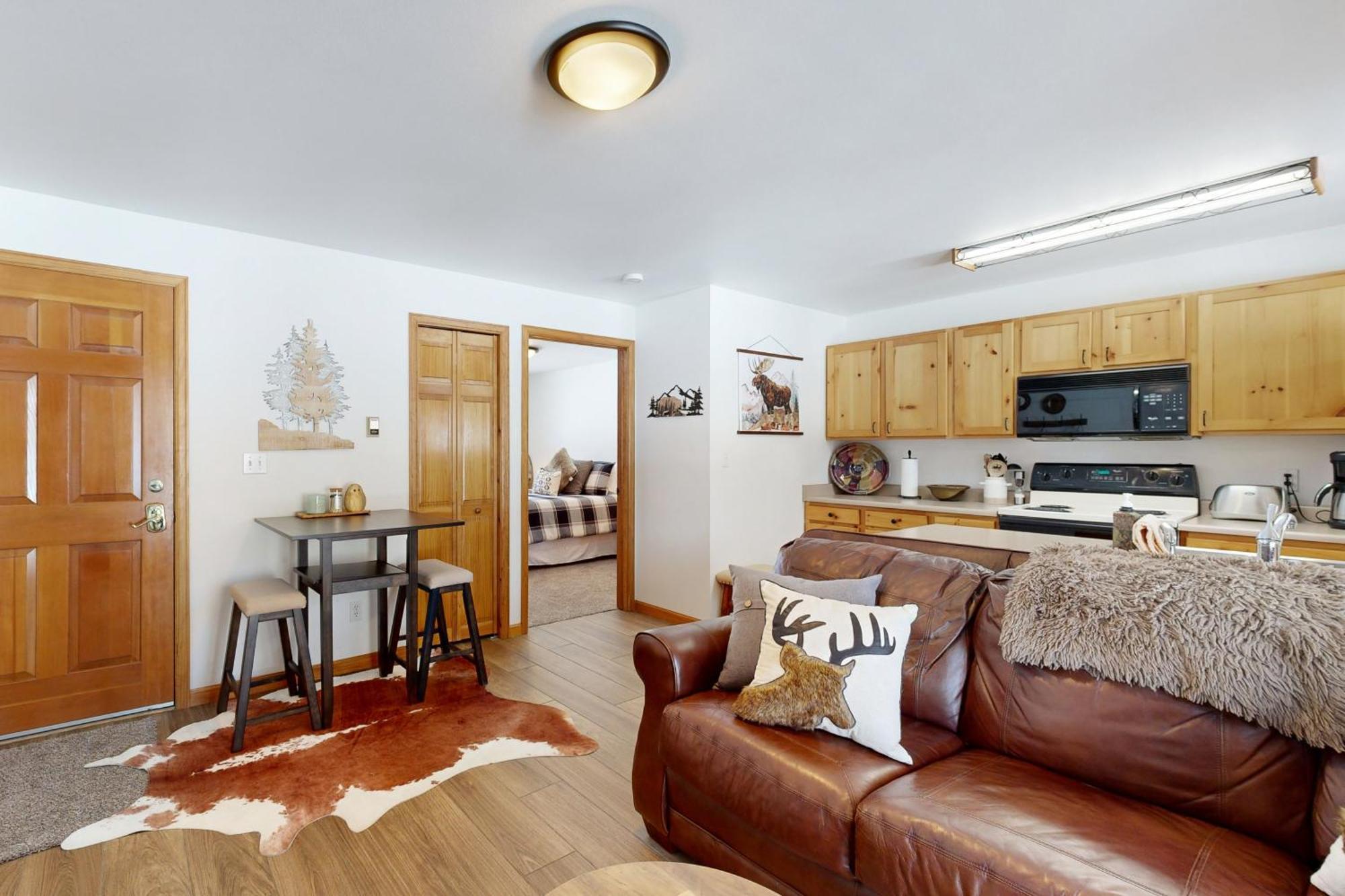 Riverview Condos グランドレイク 部屋 写真
