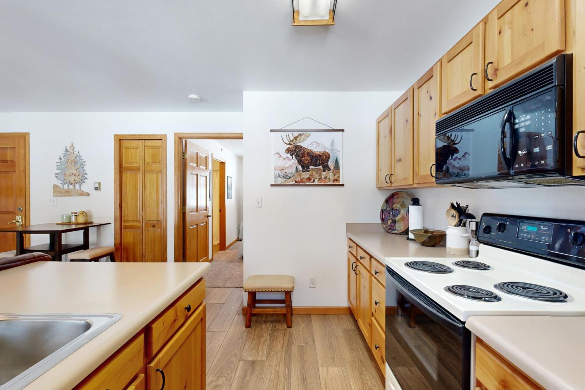 Riverview Condos グランドレイク 部屋 写真